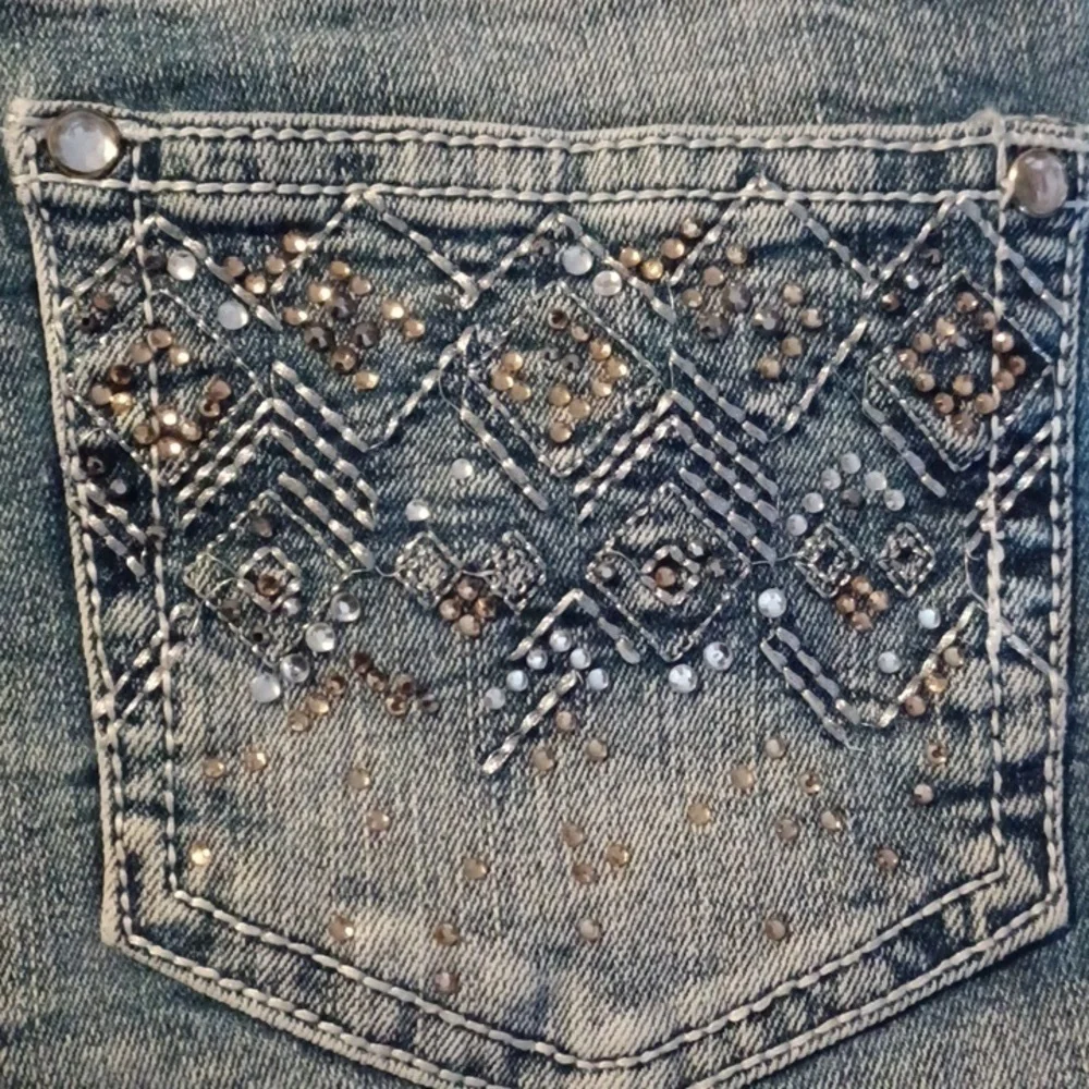 JUSTICE PREMIUM JEANS SHORTS, SIZE 10 1/2.